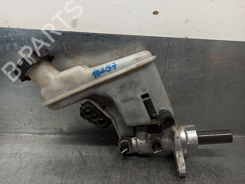 Used Brake master cylinder KIA SPORTAGE III (SL) 2.0 CRDi (136 hp) 10541304