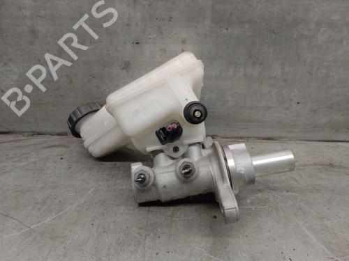 Brake master cylinder FORD MAVERICK (UDS, UNS) 2.7 TD | BP21021641M77 
