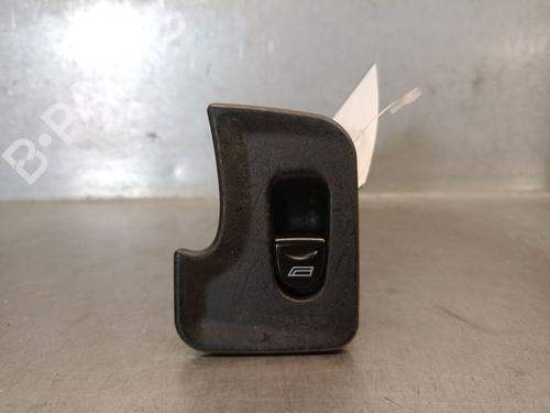 Used Right front window switch Right front window switch ALFA ROMEO 147 (937_) 1.6 16V T.SPARK ECO (937.AXA1A, 937.BXA1A) (105 hp) 34634436 34634436