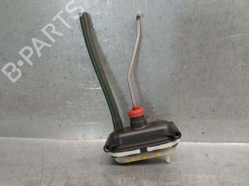 Pompe de verrouillage central AUDI 100 C4 Saloon (4A2) 2.6 (150 hp) 28125756