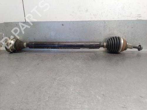 Used Right front driveshaft Right front driveshaft SKODA OCTAVIA III (5E3, NL3, NR3) 1.4 TSI (150 hp) 33403810 33403810