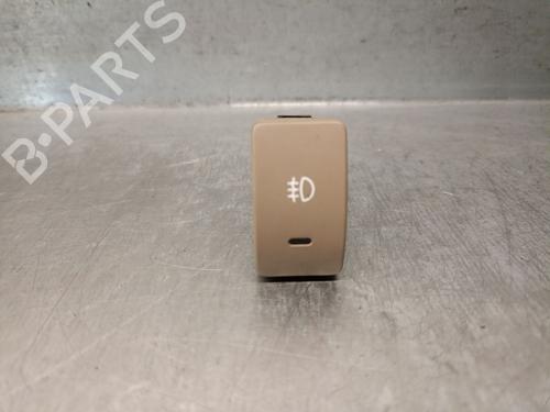 Used Switch KIA CARNIVAL / GRAND CARNIVAL III (VQ) [2005-2015]  31990782