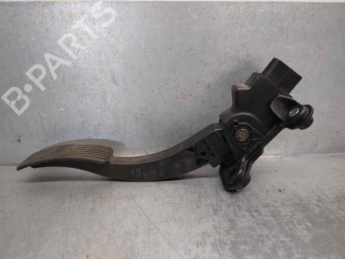 Used Pedal MITSUBISHI OUTLANDER II (CW_W) 2.0 DI-D (CW8W) (140 hp) 18546146