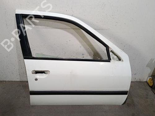 Used Right front door Right front door 37672556 37672556