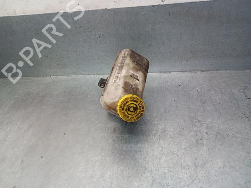 Brake master cylinder CHRYSLER GRAND VOYAGER V (RT) 2.8 CRD | BP25933138M77