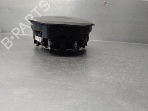 Driver airbag TOYOTA AURIS (_E18_) 1.8 Hybrid (ZWE186_, ZWE186R) | BP15468647C9 