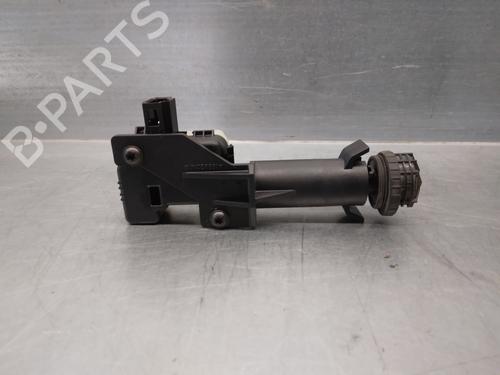 Used Fuel door actuator Fuel door actuator MERCEDES-BENZ B-CLASS Sports Tourer (W245) B 200 CDI (245.208) (140 hp) 15651796 15651796