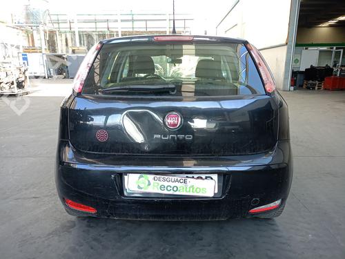 Third brake light FIAT PUNTO (199_) 1.3 D Multijet | BP27657000L11 - Image 7
