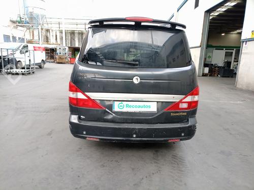 Right front door SSANGYONG RODIUS I 2.7 Xdi | BP32249616C3