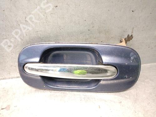 rear-left-exterior-door-handle-hyundai-trajet-fo-1999-2000-2001-2002-2003-2004-2005-2006-2007-2008-30933816 main image
