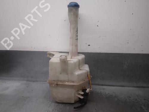 Used Windscreen washer tank HYUNDAI ELANTRA III (XD) 1.6 (107 hp) 17174886