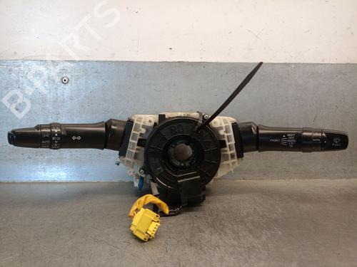 Commande de phare Commande de phare MITSUBISHI LANCER VIII (CY_A, CZ_A) 2.0 DI-D (CY8A) (140 hp) 36037951 36037951