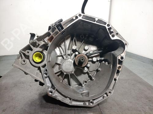 Used Gearbox Gearbox DACIA DUSTER (HM_) 1.5 dCi 115 (HMAD) (116 hp) 32175775 32175775