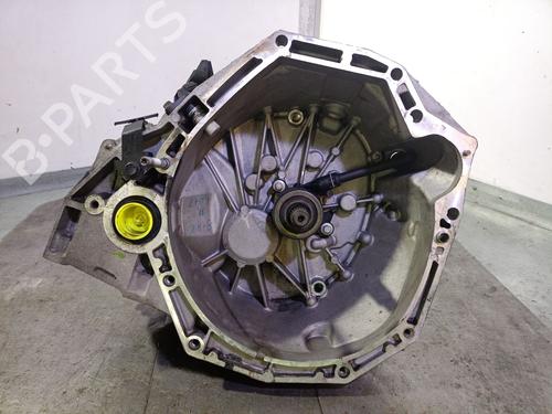 gearbox-renault-megane-iii-hatchback-bz01_-b3_-2008-26692188 main image