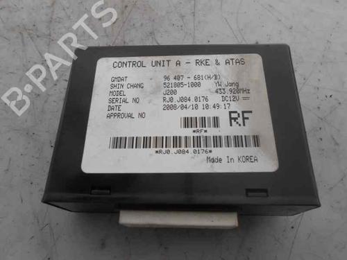 Used Electronic module CHEVROLET LACETTI (J200) 2.0 D (121 hp) 2051967