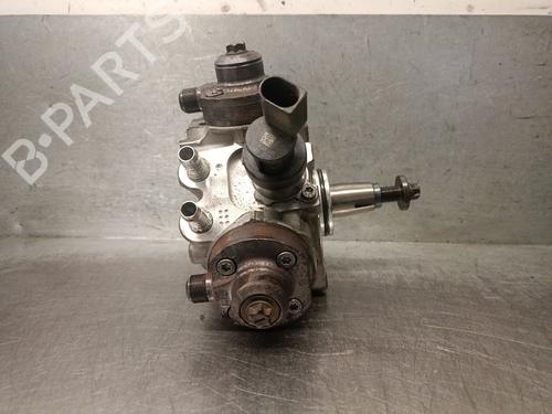 Used Injection pump BMW 5 (F10) 530 d (245 hp) 30122909