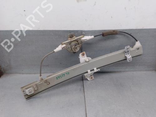 Elevalunas trasero derecho HYUNDAI ACCENT I (X-3) 1.3 i 12V (84 hp) 31364868