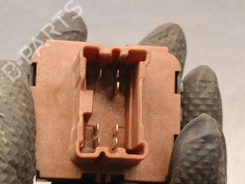 Left front window switch RENAULT MASTER III Van (FV) 2.3 dCi 135 FWD (FV0N, FV08, FV06, FV00, FV1S) | BP37525968I27 - Image 4