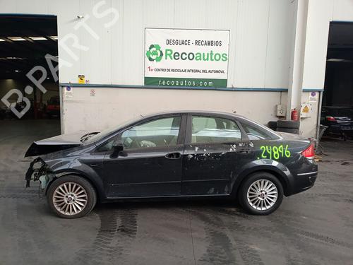 Brugte FIAT LINEA (323_, 110_) 1.3 D Multijet (323AXB11, 323AXB1A) (90 hp) 4457899