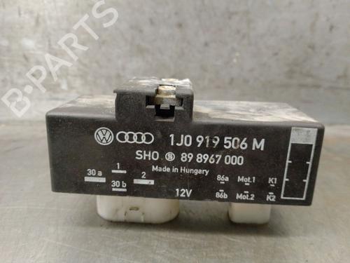 Used Electronic module SEAT IBIZA IV (6J5, 6P1) 1.4 (85 hp) 31132692