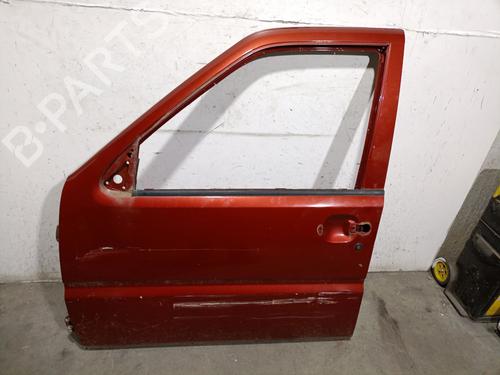 Used Left front door NISSAN TERRANO II (R20) 2.7 TD 4WD (101 hp) 23208789