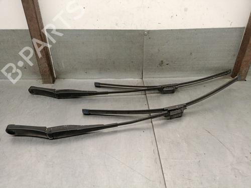 Used Front windshield wiper arm Front windshield wiper arm VW AMAROK (2HA, 2HB, S1B, S6B, S7A, S7B, AGD) 3.0 TDI 4motion (204 hp) 36092310 36092310
