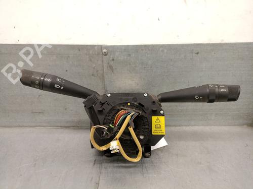 Commande de phare FIAT GRANDE PUNTO (199_) 1.4 16V (199BXG1B, 199AXG1B) (95 hp) 31666004