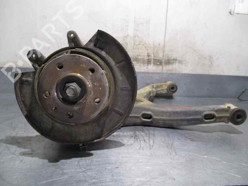 Used Right rear steering knuckle MERCEDES-BENZ VITO Van (W638) [1997-2003]  4890247