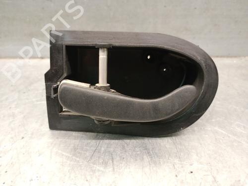 Maniglia interna anteriore sinistra FORD MONDEO I Turnier (BNP) 2.0 i 16V (132 hp) 30720708