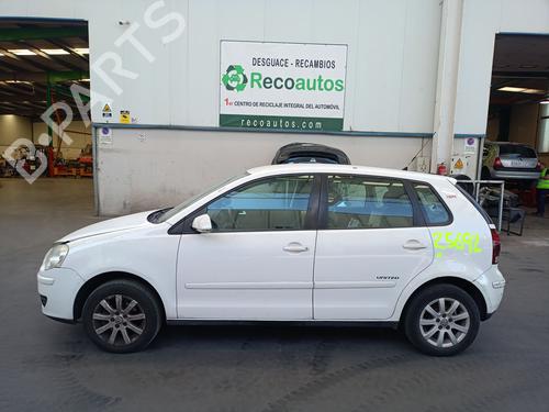 Brugte VW POLO IV (9N_, 9A_)  1.4 TDI  4747849