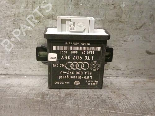 Styringsenhet belysning VW GOLF V (1K1) 2.0 TDI 16V (140 hp) 30801333
