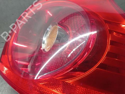 Right taillight VW GOLF V (1K1) 1.9 TDI | BP21664059C35 