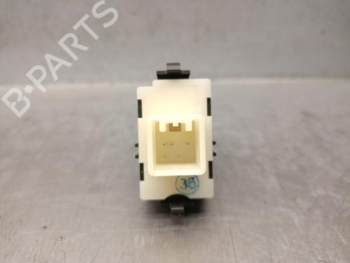 right-front-window-switch-toyota-avensis-saloon-_t25_-2003-2004-2005-2006-2007-2008-2009-31194991 main image