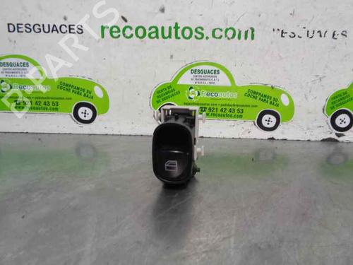 Used Left rear window switch MERCEDES-BENZ CLK (C209) CLK 320 (209.365) (218 hp) 5385766
