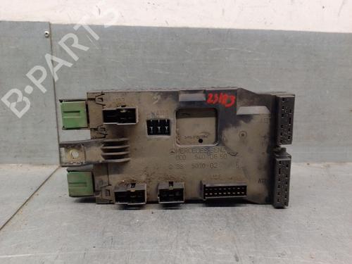 Used Fuse box Fuse box MERCEDES-BENZ V-CLASS (638/2) V 230 TD (638.274) (98 hp) 35788069 35788069