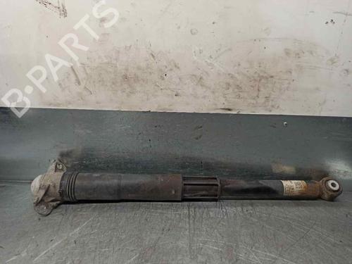 Used Right rear shock absorber VW GOLF VII (5G1, BQ1, BE1, BE2) 1.6 TDI (105 hp) 9120713