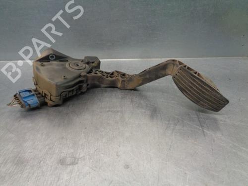 Pedal FIAT PUNTO Hatchback Van (188_) 1.3 JTD 46829061 | 6PV00856800 | HELLA