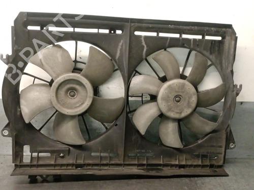 Used Radiator fan TOYOTA AVENSIS Saloon (_T25_) 2.2 D-4D (ADT251_, ADT251R) (150 hp) 31644660