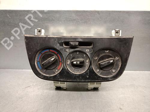 Used Climate control FIAT FIORINO Box Body/MPV (225_) 1.3 D Multijet (225BXD1A, 225BXB1A, 225BXB11) (75 hp) 22726616