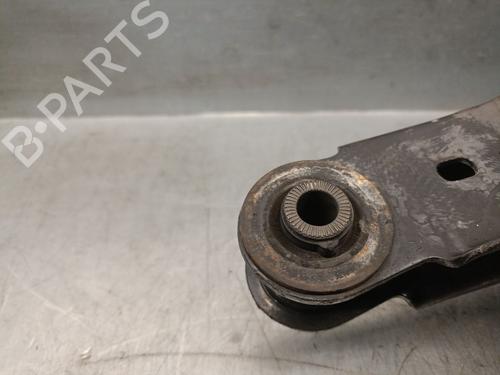 Højre bagtil bærearm LEXUS NX (_Z1_) 300h AWD (AYZ15_) | BP30001008M15