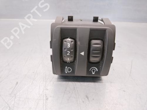 Used Headlight switch RENAULT CLIO IV (BH_) 1.5 dCi 90 (90 hp) 15138960