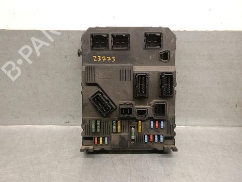 Zekeringkast PEUGEOT 407 (6D_) 2.2 16V (6D3FYH, 6D3FYE) (163 hp) 29604467