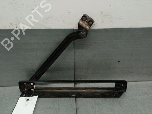 Zawias / Ogranicznik drzwi LAND ROVER FREELANDER I (L314) 2.0 Td4 4x4 BFU490020 | BFU490020