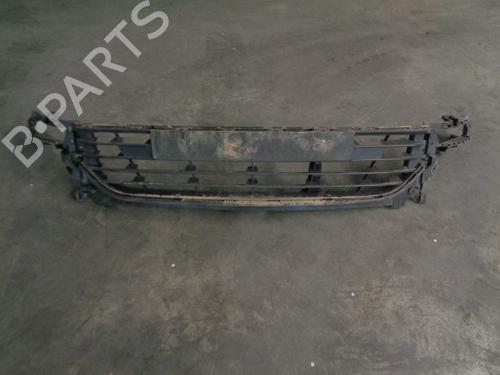 Grille RENAULT CLIO IV (BH_) 0.9 TCe 90 (BHNF, BHMA, BHMH, BHJK, BHJR) | BP20264438C40 