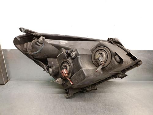 Left headlight TOYOTA COROLLA Verso (ZER_, ZZE12_, R1_) 2.0 D-4D (CUR10_, CUR10R) | BP23399439C28 