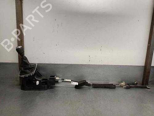 Used Gear lever DACIA SANDERO II TCe 90 LPG (B8M1) (90 hp) 18416888