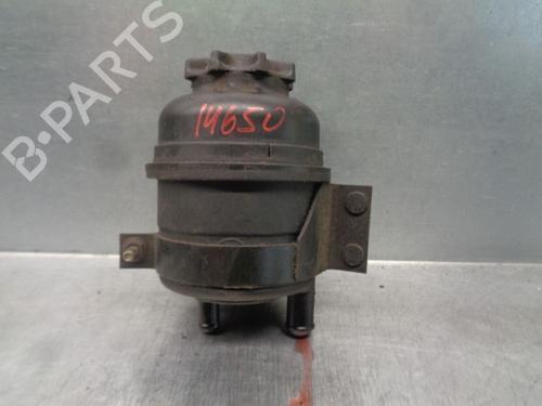 Power steering reservoir LAND ROVER DEFENDER Pick Up (L316) 2.5 Td5 4x4 (L316) | BP20261640M117 