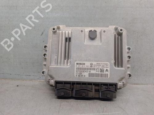 Used Engine control unit (ECU) PEUGEOT 308 I (4A_, 4C_) 1.6 HDi (90 hp) 26730825