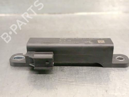 antennabase-honda-hr-v-ru-2014-26494218 main image