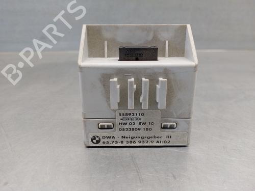 Used Electronic module BMW 3 Coupe (E46) 320 Ci (170 hp) 13645824